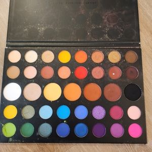 MorphexJames Charles Eyeshadow